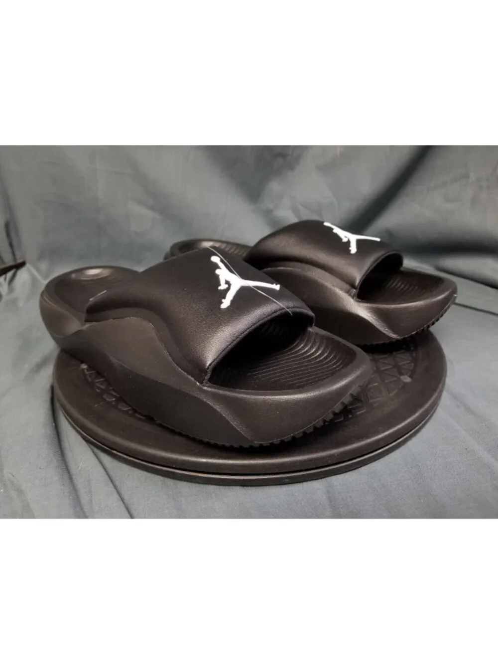 Jordan Franchise Slides Black White HF3263 001 Mens Size 9 NEW w/TAGS!